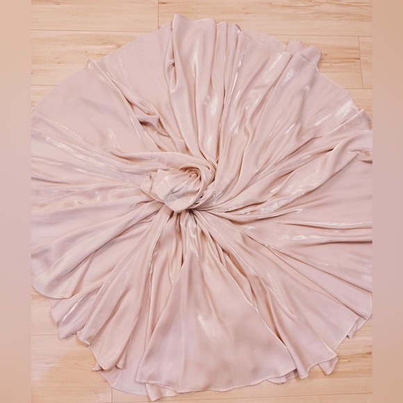 Satin Circle skirt in glitter nude color - Picture 7 of 8